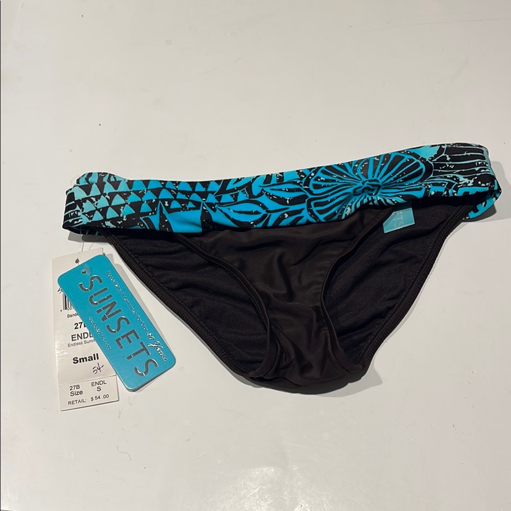 🎉Sunsets NWT Women's Brown and Blue Aztec boho print Swim Bottom small